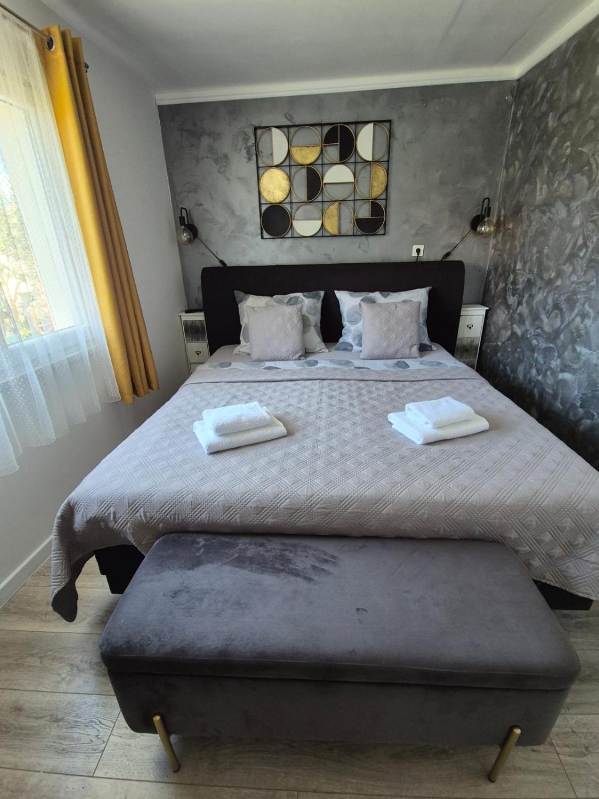 *Enjoy* Apartment ชิเบนิก ภายนอก รูปภาพ